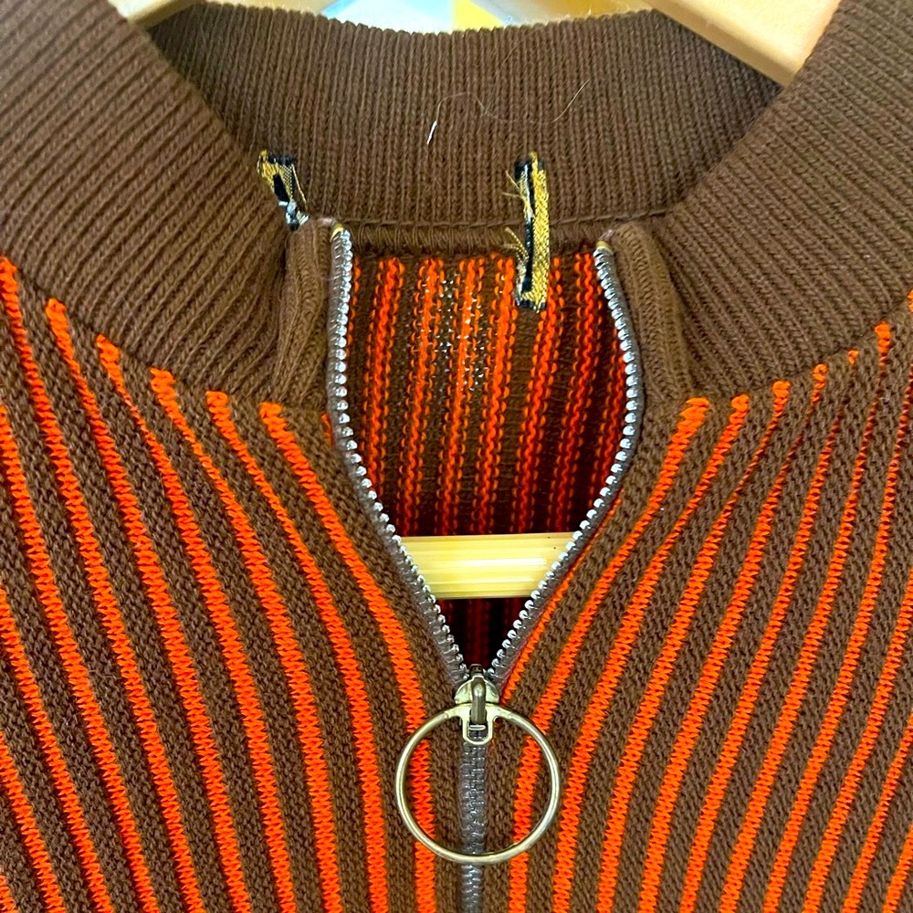 Vintage Mod 60z Groovy casual ribbed shirt w orange and brown